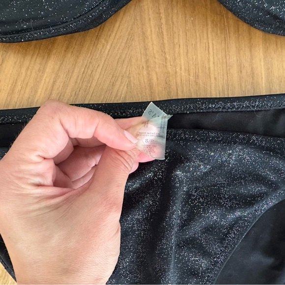 2000s Vintage Y2K Victoria Secret Black Shimmer Swimsuit - Picture 3 of 5